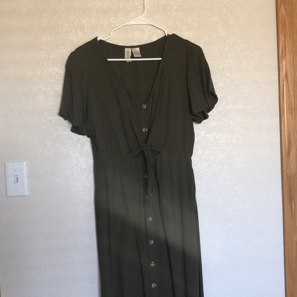 Cute Olive Green Dress Size M